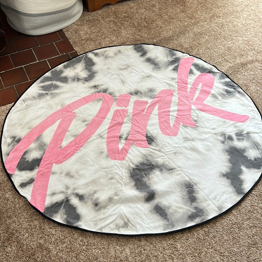 New Victoria’s Secret Beach Towel
